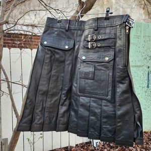 100% Leather Mens Kilt, size 36